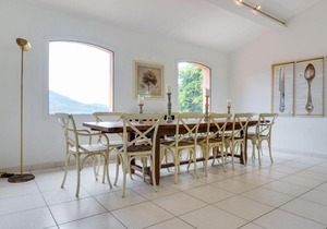 Enticing Holiday Home in Les Adrets de l'Esterel with Pool