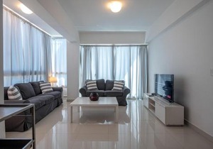 Escape Apartments, Balcony, Pool & Gym in La Julia