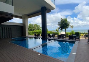 Escape Condominium by Vanida