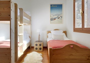 Esquiros by FeelFree Rentals