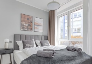 Essen Kettwiger Str | Suite XL + Sofa Bed
