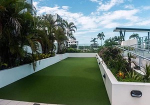 Excellent Location - Modern Hotel Room in Mackay!