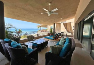 Exclusive Oceanfront Penthouse + Concierge+ Brk+Lunch service