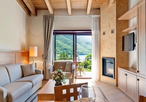 Exotic Holiday Home in Scanno with Garden and Terrace