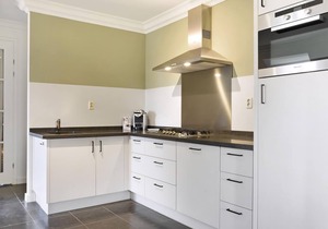 Extra luxury 4-person apartment in the holiday park Landal Kasteeldomein De Cauberg