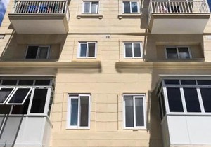 F10 Room 1, Private Double room with private bathroom in shared Flat