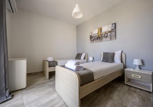 F11 Modern and Bright Apartment in Malta