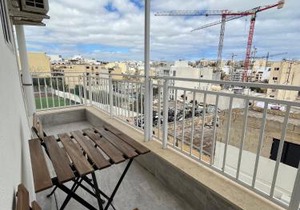 F3 Room 1, Private Double room with private bathroom and balcony