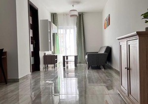F5 Room 3, Private Room two single beds shared bathroom in shared Flat