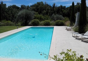 Fabulous Provencal Mas in Cairanne with large swimming-pool