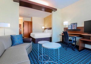 Fairfield Inn & Suites by Marriott Decatur at Decatur Conference Center
