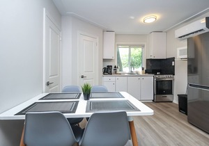 Family friendly cottage 2 min from the beach