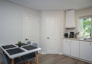 Family friendly cottage 2 min from the beach
