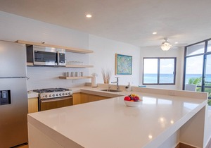 Family perfect penthouse with spectacular views! Enjoy the AC and Wifi!