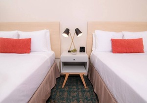Family Vacation! 2 Serene Units, Surfing, Snorkeling, Wildlife Viewing, Water Sports