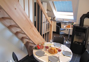 Fantastic penthouse apartment on 2 levels with south-west roof terrace