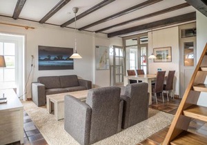 Farmhouse in De Cocksdorp near Beach