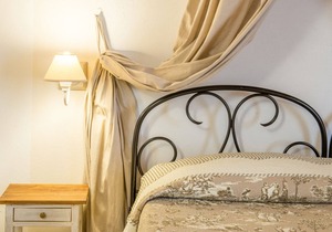 Farmhouse San Carlo-apartment 2/4 people, swimming pool, wifi restaurant, garden