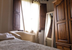 Farmhouse San Carlo-apartment 2/4 people, swimming pool, wifi restaurant, garden