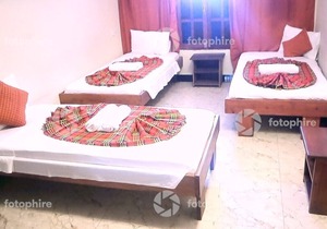 Featuring free WiFi, Rooftop Cafe , close to ferry terminal & City attractions