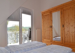 Ferienwohnung DG, 80qm, 1 Schlafzimmer, 1 Wohn-/Schlafzimmer, max. 5 Personen