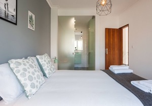 FLH Carcavelos Family House