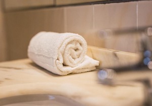 FLORIT FLATS - Cozy 2 Bedroom Apartment by the City of Arts and Science