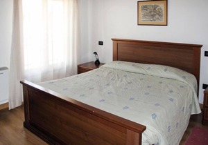 Flory by Interhome