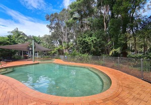 Fly High - Apartment 320 Flynns Beach Resort