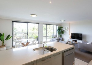 Fly High - Apartment 320 Flynns Beach Resort