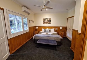 Forest Lodge Resort