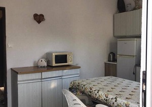 Four bedroom apartment with terrace Cove Blaca, Mljet (A-615-a)