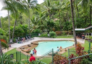 Frangipani 006 - Beachfront Apartment on Hamilton Island