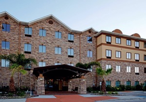 Free Breakfast Buffet! Great Location Near Area Beaches!