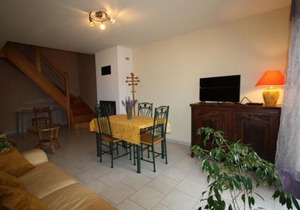 Gîte Spacieux entre Épinal et Gérardmer, Terrasse Privative, 5 Pers, Draps Inclus - FR-1-589-273