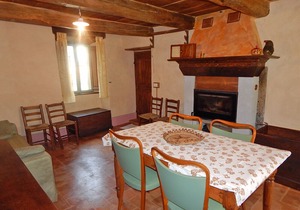 Gamberullo: accommodation in old house of 700 in the valley of the river Santerno
