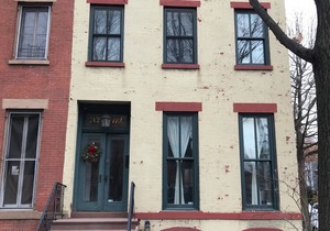 Garden Duplex In Clinton Hill, Brooklyn