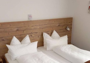 Gasthaus Adler: Double Room with Private Bathroom