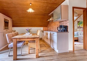 Gemütliche Ferienwohnung im OG für 2-4 Personen mit Balkon