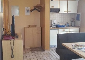 Gemütliches Appartement mit Kleinküche in Kurzone I