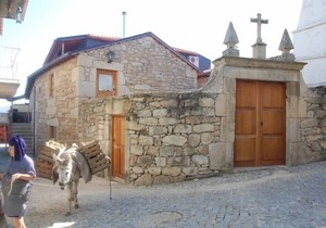 Geography Room - Double | Casa Manuel Padeiro - Mini Hotel