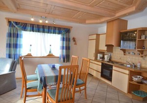 Geräumige Ferienwohnung in Stocking in Waldnähe