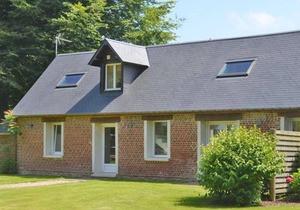 Gite Angerville-la-Martel, 3 bedrooms, 6 persons