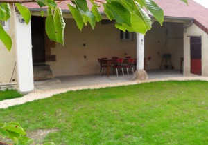 Gite Châtel-de-Neuvre, 3 bedrooms, 6 persons