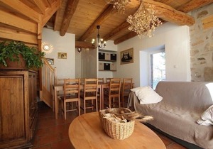 Gite Jullianges, 2 bedrooms, 6 persons