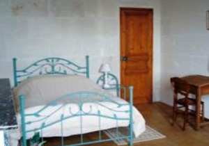 Gite Prunay-Cassereau, 2 bedrooms, 4 persons