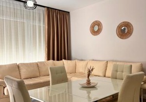 Gjiri Lalzit Home