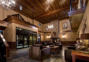 Glacier Mountaineer Lodge