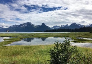 Glacier Sound Inn