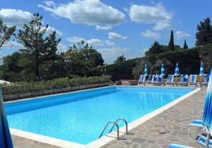 Gloriana 8 - Holiday Rental in Country House with swimming pool in Chianti, Tuscany